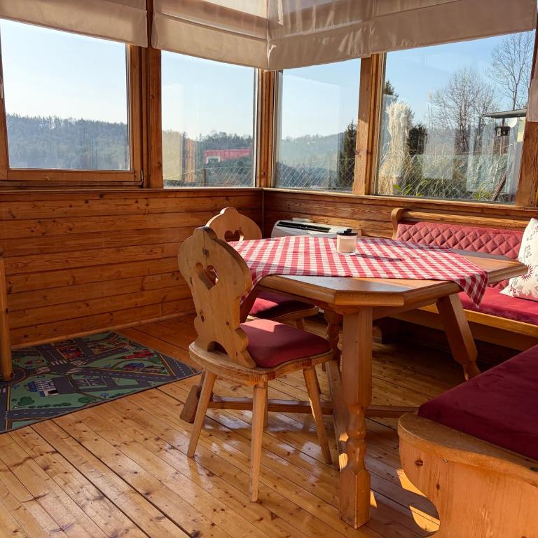 Uriges Bauernhaus mit Blick auf Graz - Chalet - 34