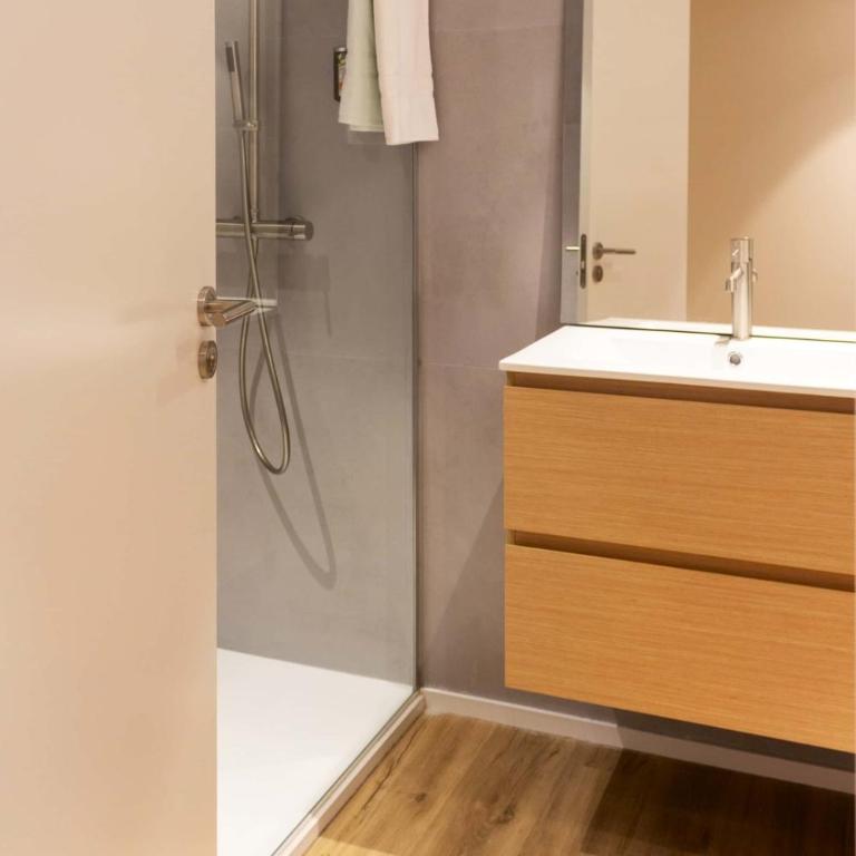 Spacest - Carrer de Bèlgica A - Apartment - 61