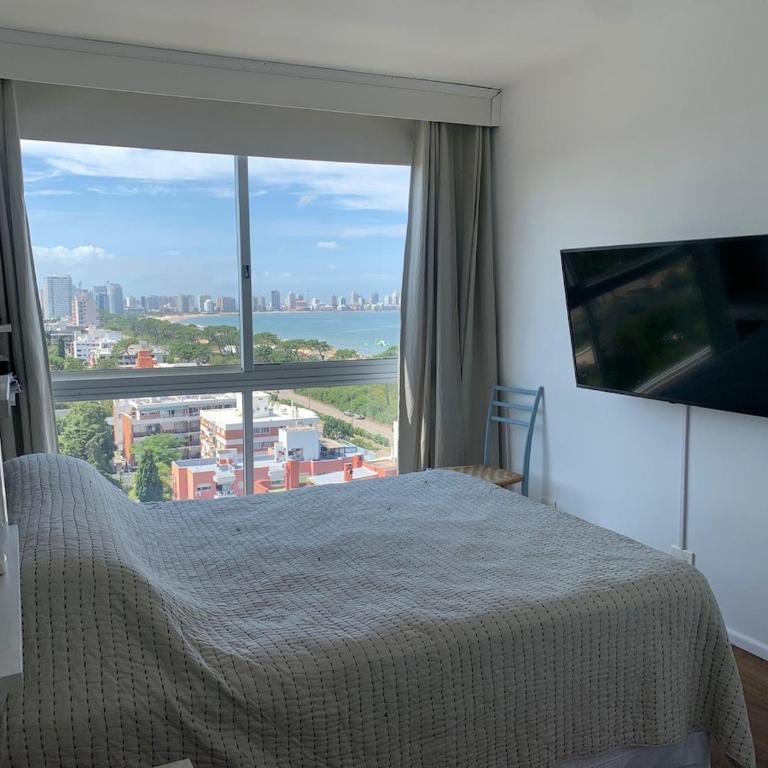 Hermoso apartamento con vista al mar a metros de la playa - Apartamento - 16