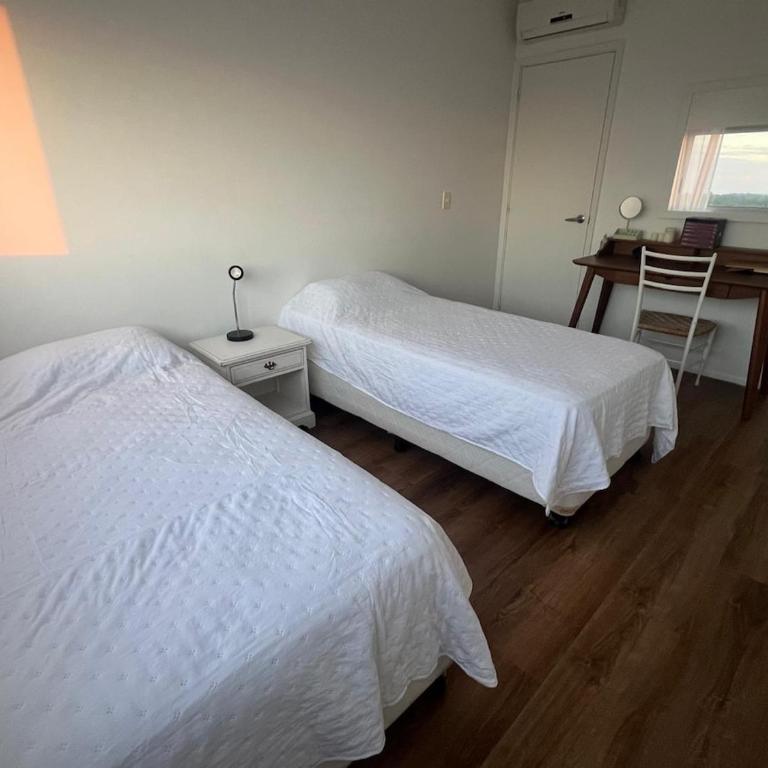Hermoso apartamento con vista al mar a metros de la playa - Apartamento - 21