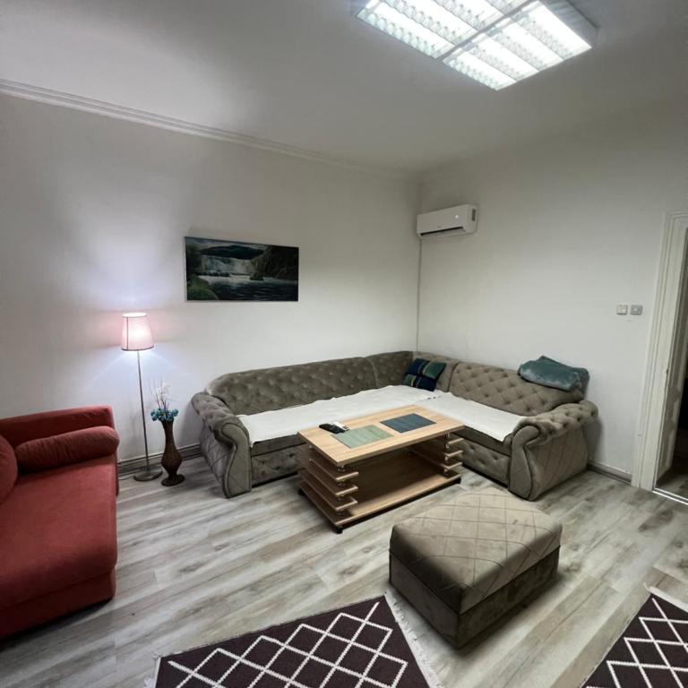 Zilbeari Center - Apartman sa 2 Spavaće Sobe - 3