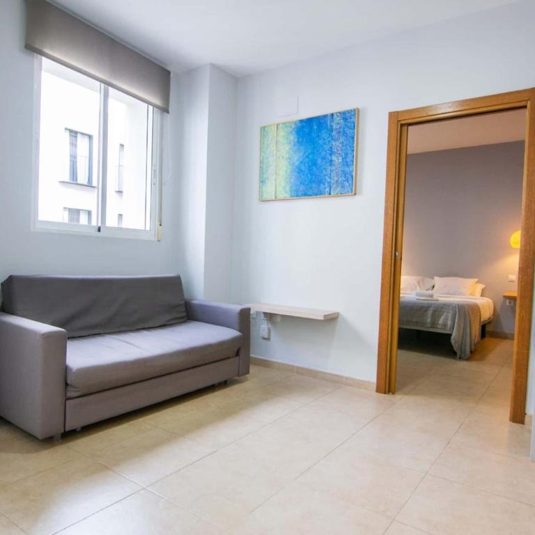 Spacest - Carrer del Poeta Llombart B - Apartment - 2