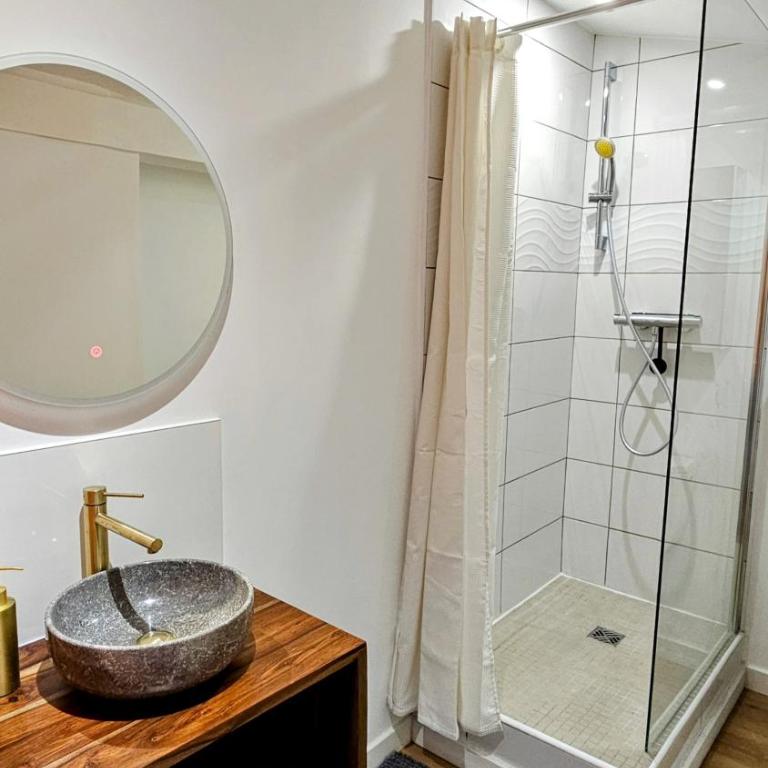 Duplex Aix Sunset Coeur centre historique - Two-Bedroom Apartment - 5