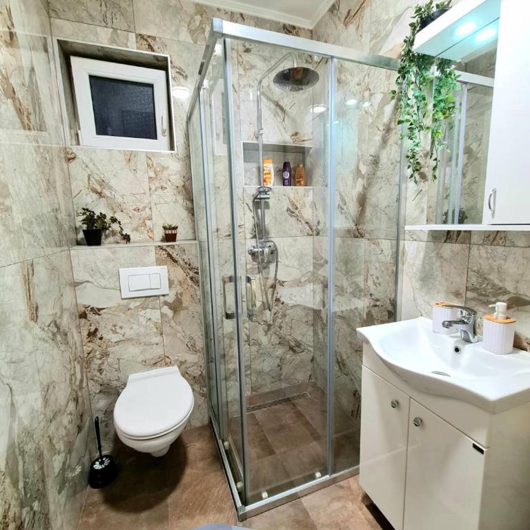 Stay at SU Apartman 2 - One-Bedroom Apartment - 9