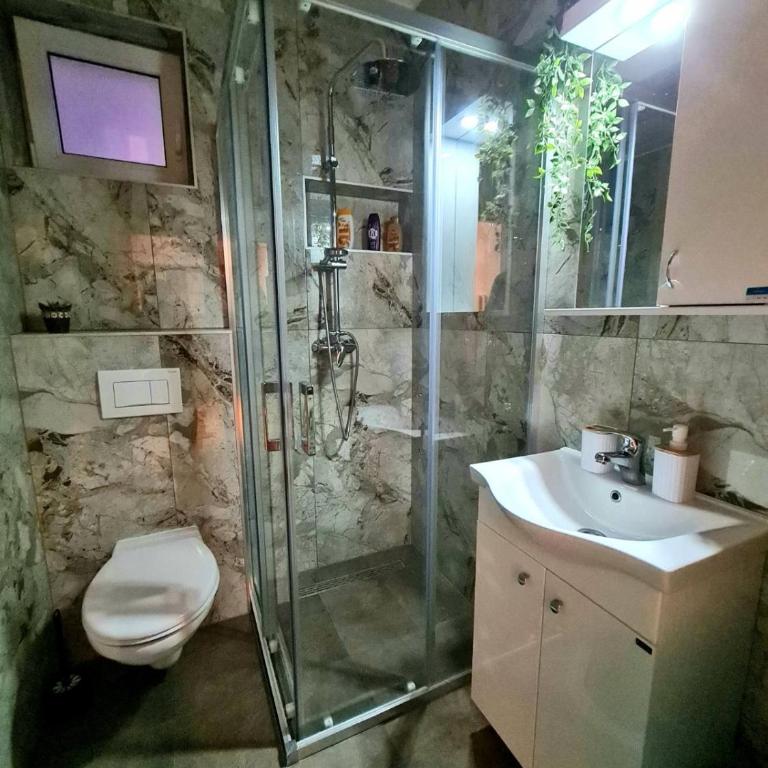 Stay at SU Apartman 2 - One-Bedroom Apartment - 14