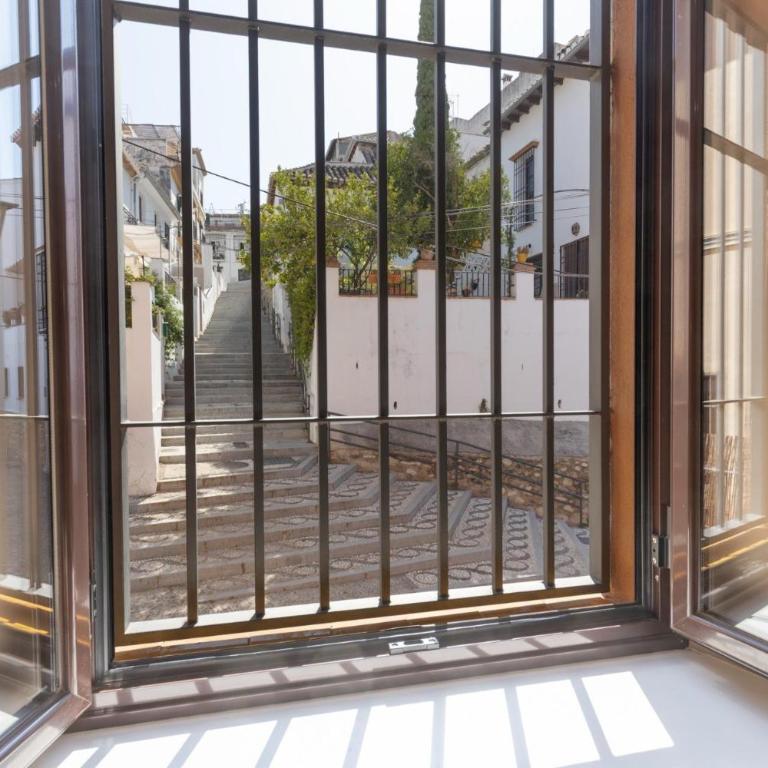 Siesta Real de Cartuja - Three-Bedroom Apartment - 6