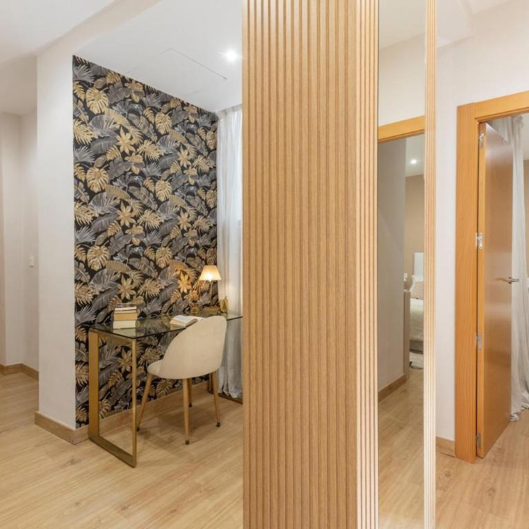 Siesta Real de Cartuja - Three-Bedroom Apartment - 7