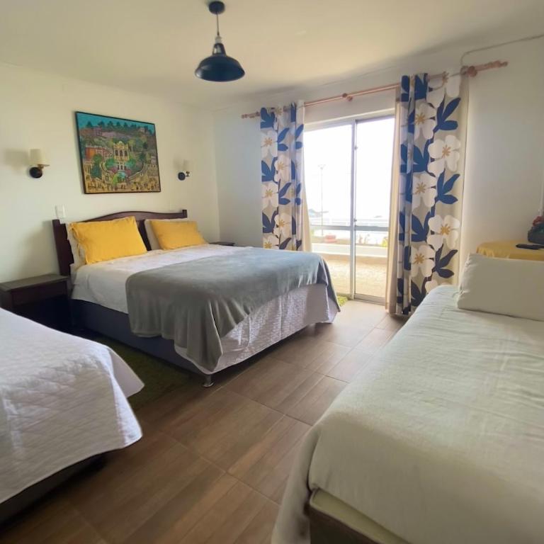 Hosteria Iloca - Family Room with Sea View - 1