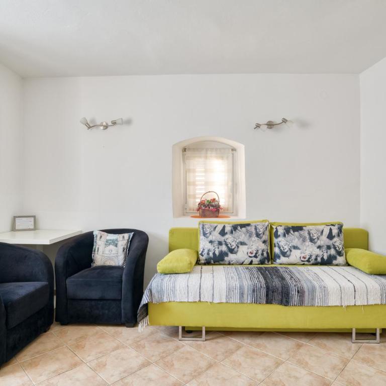 Old Town Boskovic Apartment - One-Bedroom Apartment - 3