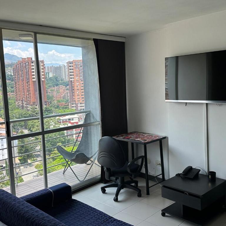 Vista increíble cerca a Calasanz y Metro Santa Lucía - Seguridad 24 h - Apartamento de 1 dormitorio - 5