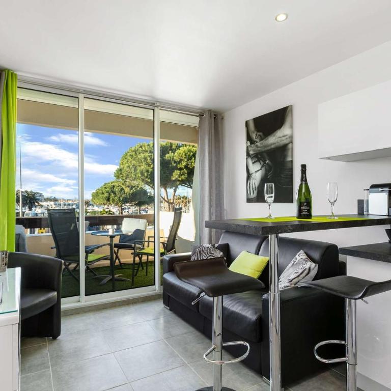 Studio Caresse - Port Nature 620 - Luxe - By AGN - 2 personnes - Appartamento Monolocale con Vista Porto - 2
