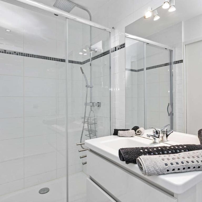 Studio Caresse - Port Nature 620 - Luxe - By AGN - 2 personnes - Appartamento Monolocale con Vista Porto - 6