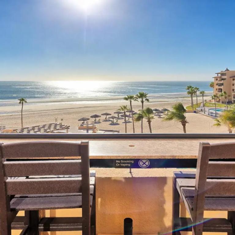 Two-Story 2-Bedroom Beachfront Penthouse at Princesa Resort - BeachBumCondos - Apartamento de 2 dormitorios - 4