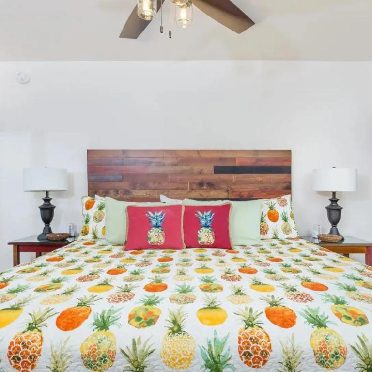 Two-Story 3-Bedroom Beachfront Penthouse at Princesa Resort - BeachBumCondos - Apartamento - 25