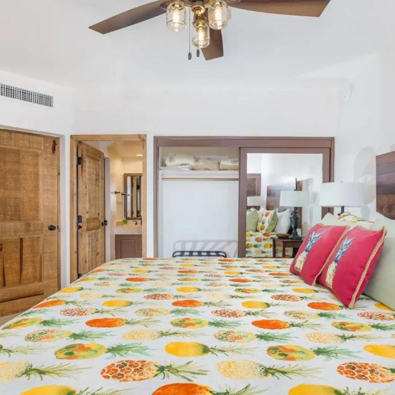 Two-Story 3-Bedroom Beachfront Penthouse at Princesa Resort - BeachBumCondos - Apartamento - 26