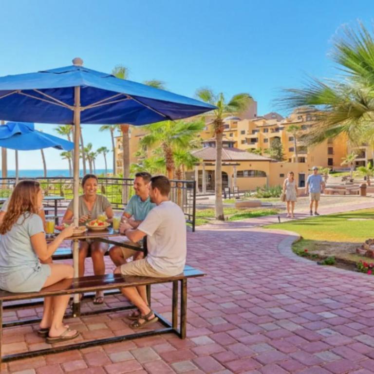 Two-Story 3-Bedroom Beachfront Penthouse at Princesa Resort - BeachBumCondos - Apartamento - 48
