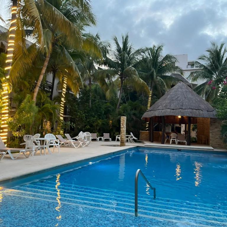 Amazing two bedroom condo steps from Coco Beach - Apartamento de 2 dormitorios - 5