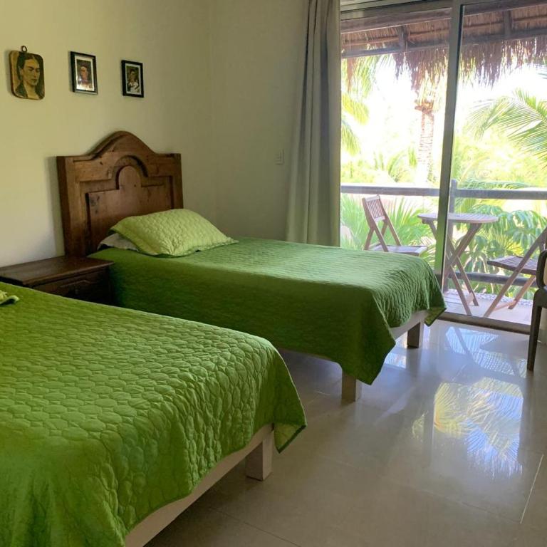 Amazing two bedroom condo steps from Coco Beach - Apartamento de 2 dormitorios - 10
