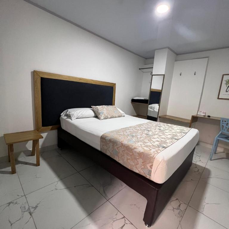 HOTEL A & A SANTA ALEJANDRIA - Habitación Doble Estándar - 2