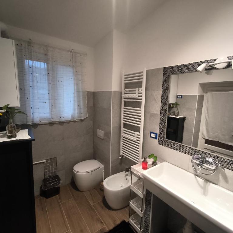 La Graziosa in Villa wifi parcheggio gratuito self check-in zona Lerici Guercio - Villa con 3 Camere da Letto - 36
