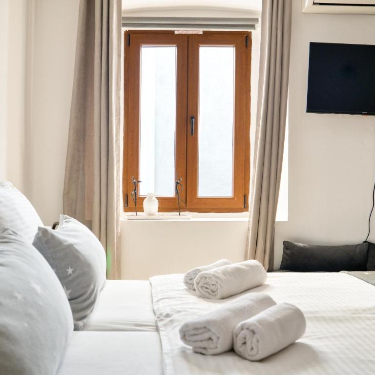 Lana & Ena Apartments - One-Bedroom Apartment - 14