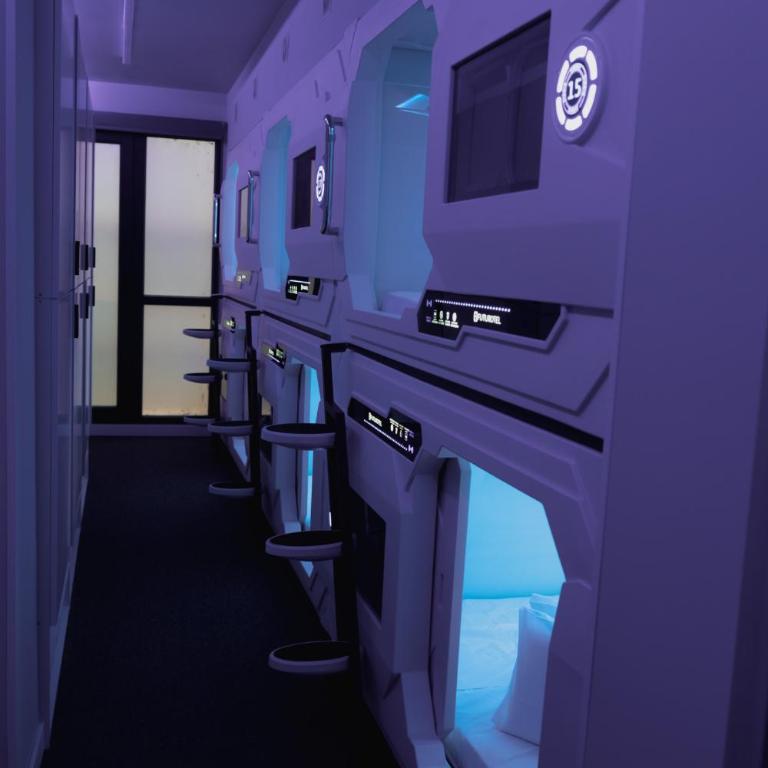 Futurotel Space Spa Madrid Center - Deluxe Double Capsule Room - 17