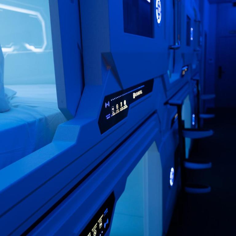 Futurotel Space Spa Madrid Center - Deluxe Double Capsule Room - 12