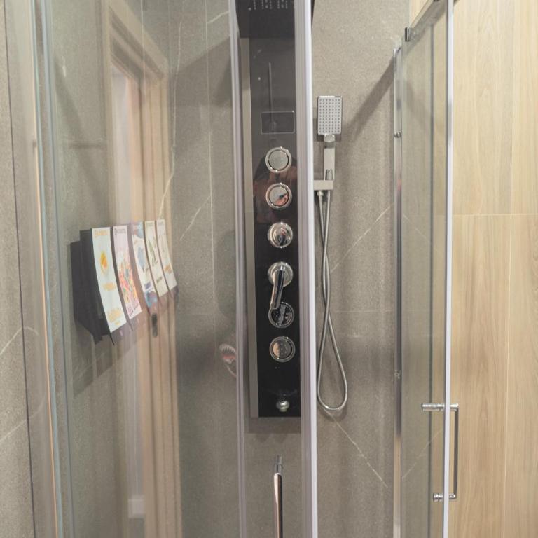 Futurotel Space Spa Madrid Center - Deluxe Double Room - 14