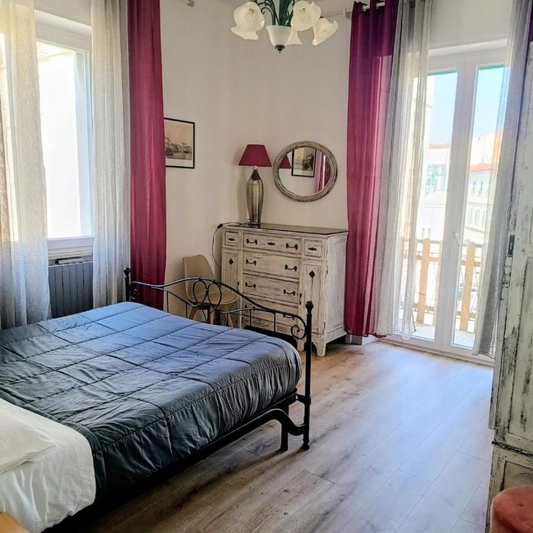 Casa Relax Centro - Appartamento con 3 Camere da Letto e con Balcone - 21