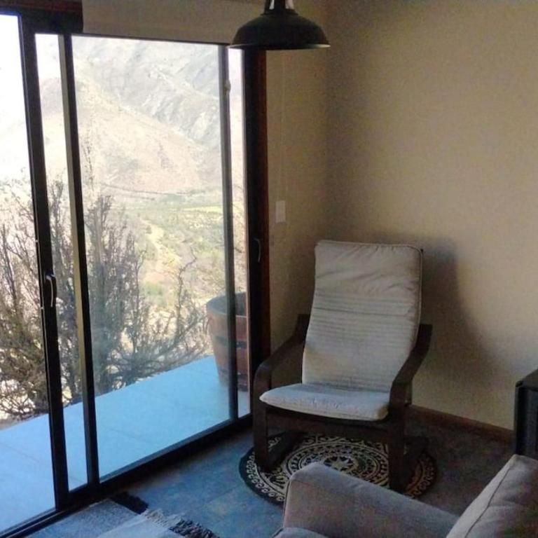 Refugio Andino con Vista a la Cordillera - Three-Bedroom House - 7
