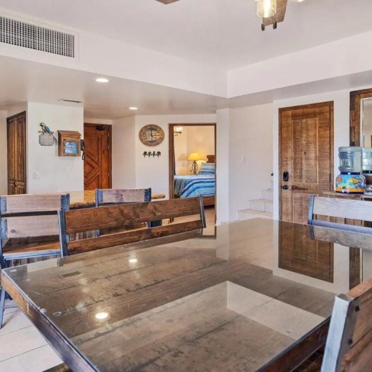 Two-Story 2-Bedroom Beachfront Penthouse at Princesa Resort - BeachBumCondos - Apartamento de 2 dormitorios - 20