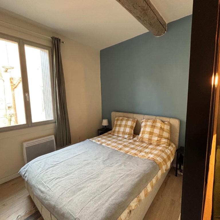 Spacious studio on the edge of the historic center - Apartment mit 1 Schlafzimmer - 35