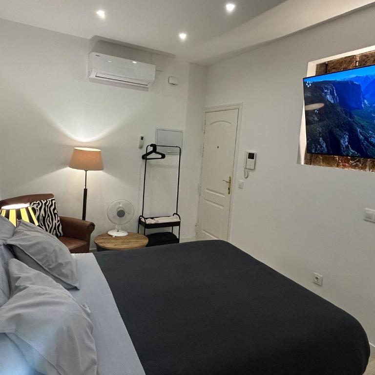 Puerta del Sol House - One-Bedroom Apartment - 4