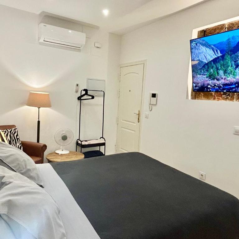 Puerta del Sol House - One-Bedroom Apartment - 1