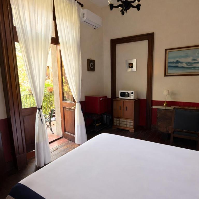 Hacienda Gobernadores Boutique Stay in a Historic 19th-Century Hacienda - Suite with Garden View - 13