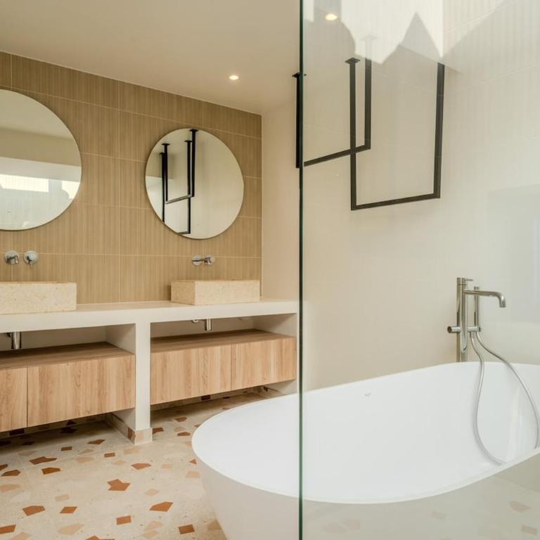 Villa d exception, Vue mer et Rooftop Super Cannes - Villa con vistas al mar - 23