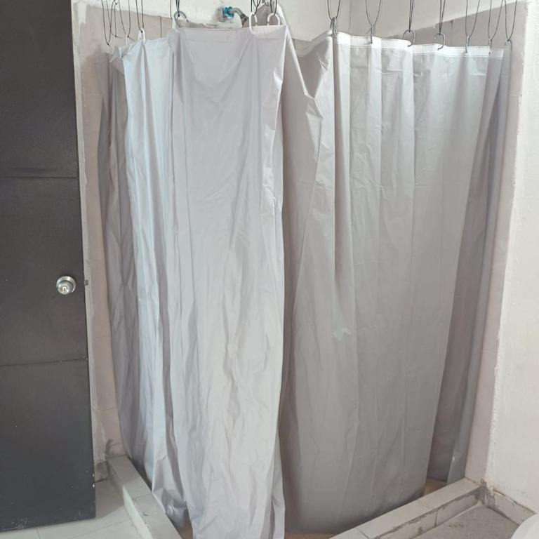 Fully equipt Apt - One-Bedroom Apartment - 19