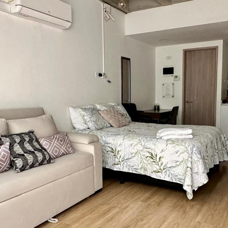Loft Moderno AC- WiFi - Laureles - Apartamento de 1 dormitorio - 2