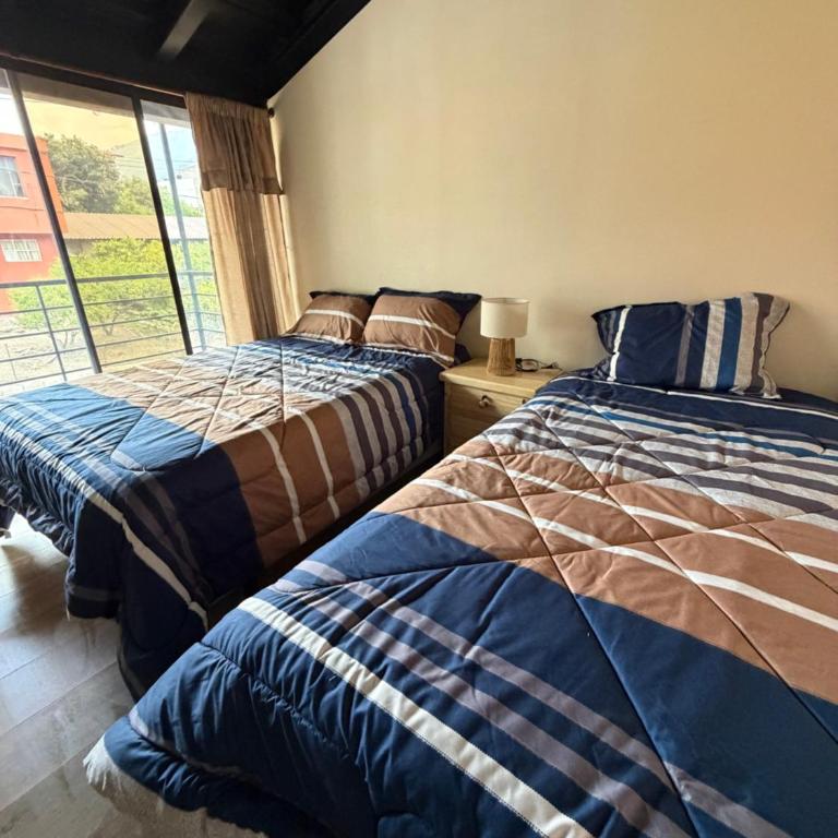 Relajate en una TinyHouse privada en Baños de Agua Santa con Jacuzzi y vistas increíbles - Two-Bedroom House - 13