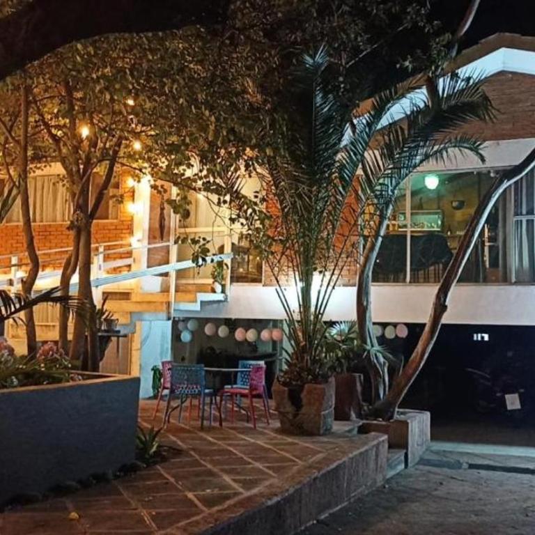 Margaritas Eco Haus - Quadruple Room with Bathroom - 3