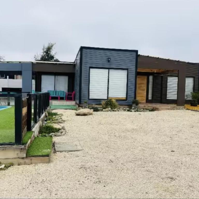 Matilda - Three-Bedroom House - 10