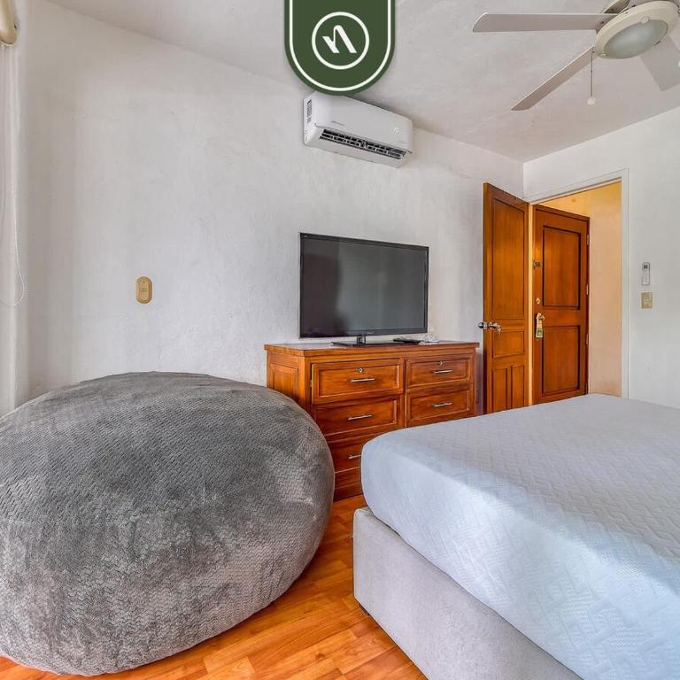 2 BR Condo in Hotel - Beach - Pools & Kids Club - Vacation Home - 15