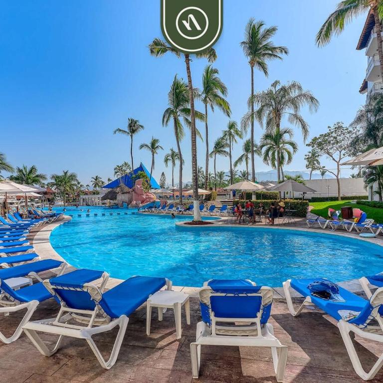 2 BR Condo in Hotel - Beach - Pools & Kids Club - Vacation Home - 30