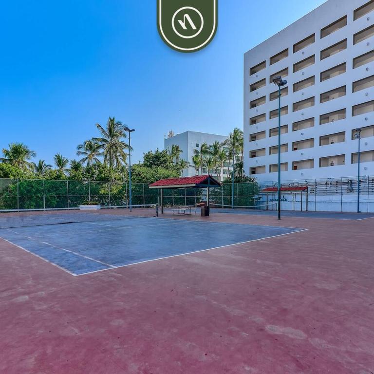 2 BR Condo in Hotel - Beach - Pools & Kids Club - Vacation Home - 33
