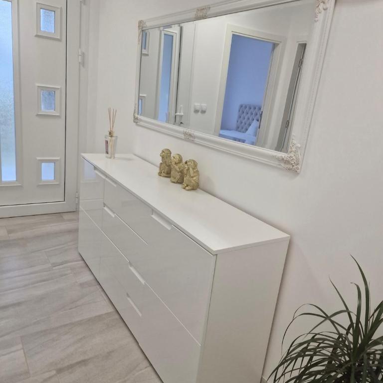 Yes Boss House Divcibare - Vila sa Pogledom na Vrt - 5