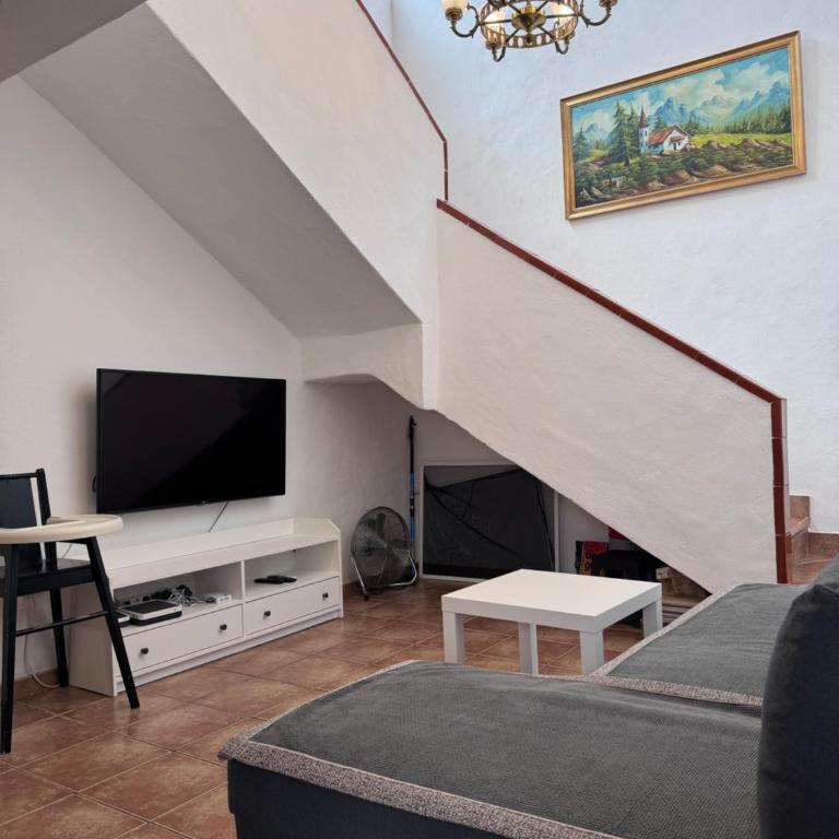 Family 3BR Townhouse Pool Terrace South Tenerife - Apartamento de 3 dormitorios con balcón - 2