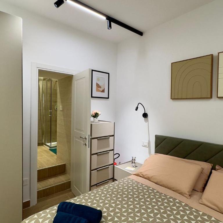 Vicolo Vivo Home - Appartamento con 2 Camere da Letto - 2