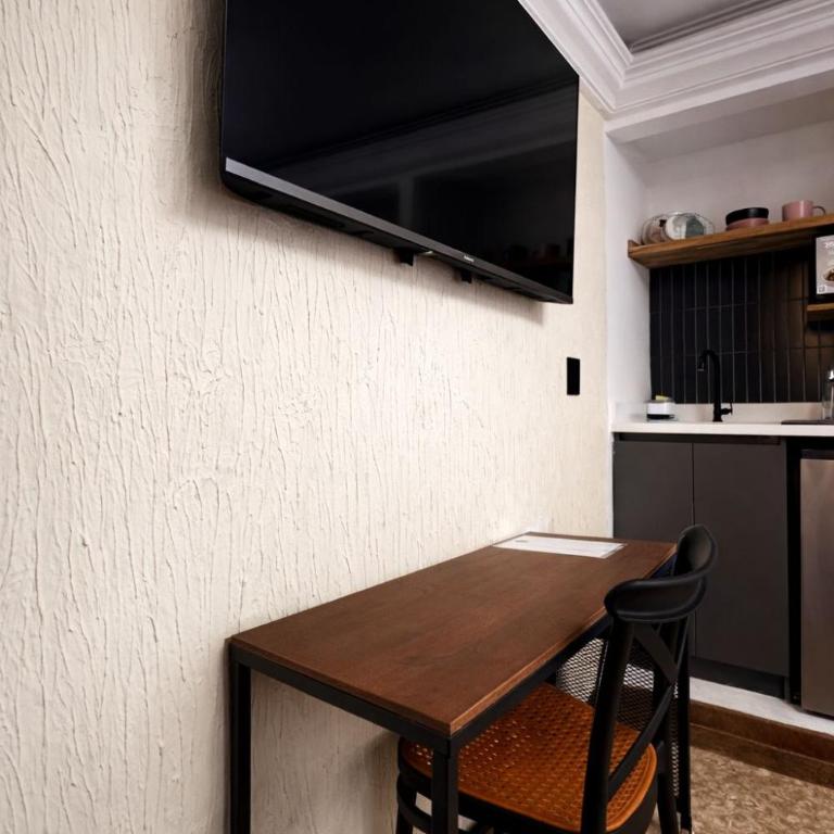 Primavera Lofts - Double Room with Private Bathroom - 5