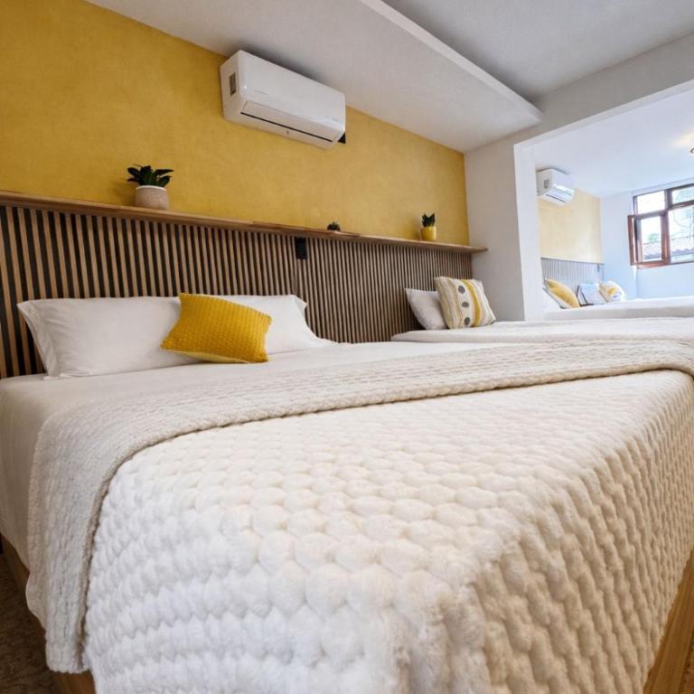 Primavera Lofts - Deluxe Family Suite - 1