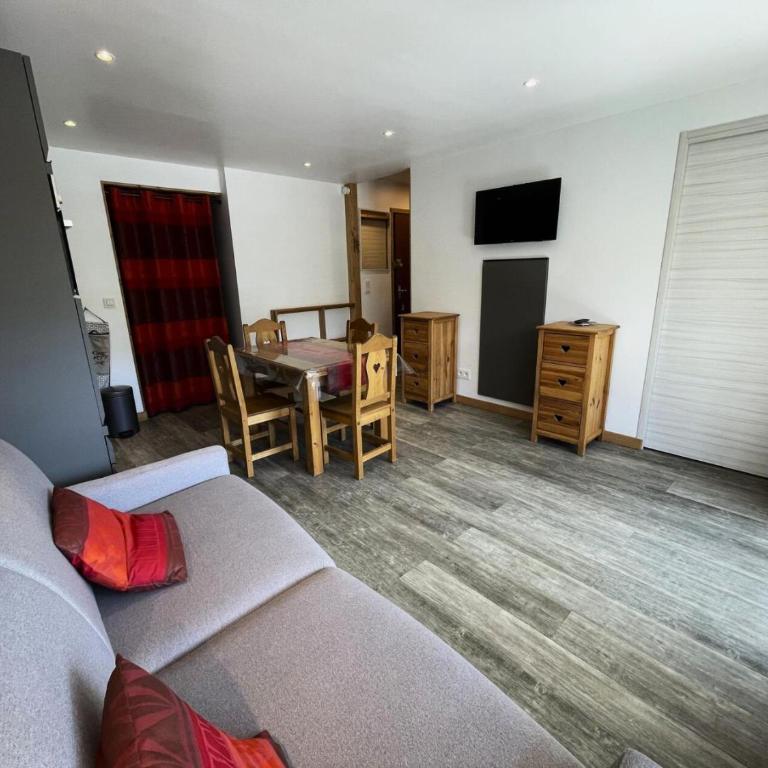 Résidence Oisans - Studio pour 4 entierement rénové ski aux pieds au coeur des Ménuires MAE-5514 - Studio - 23